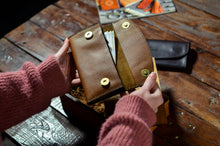 Load image into Gallery viewer, ქალის საფულე - (K-107)