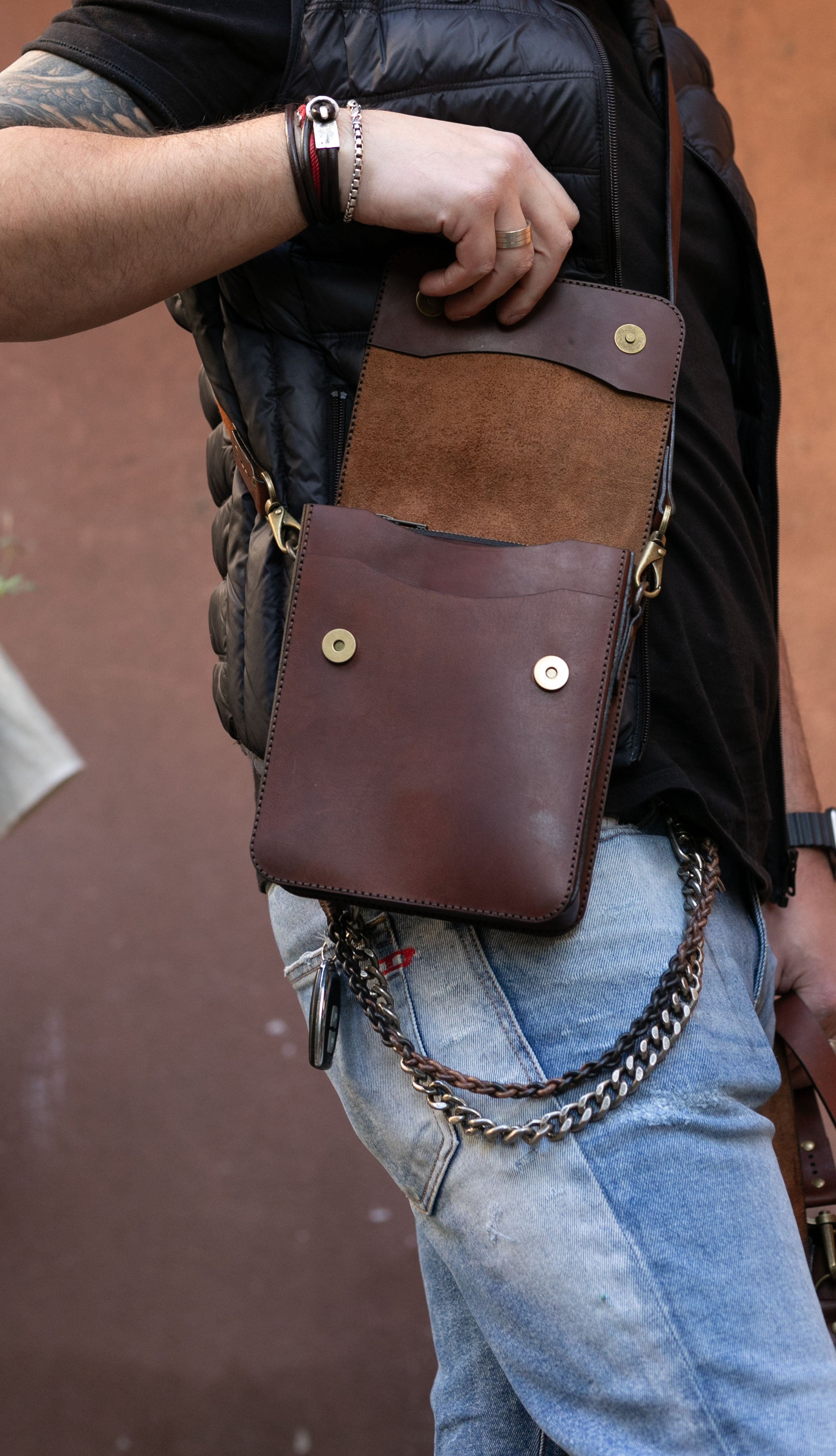 F-102 | ტყავის ჩანთა/Crossbody (Size M)