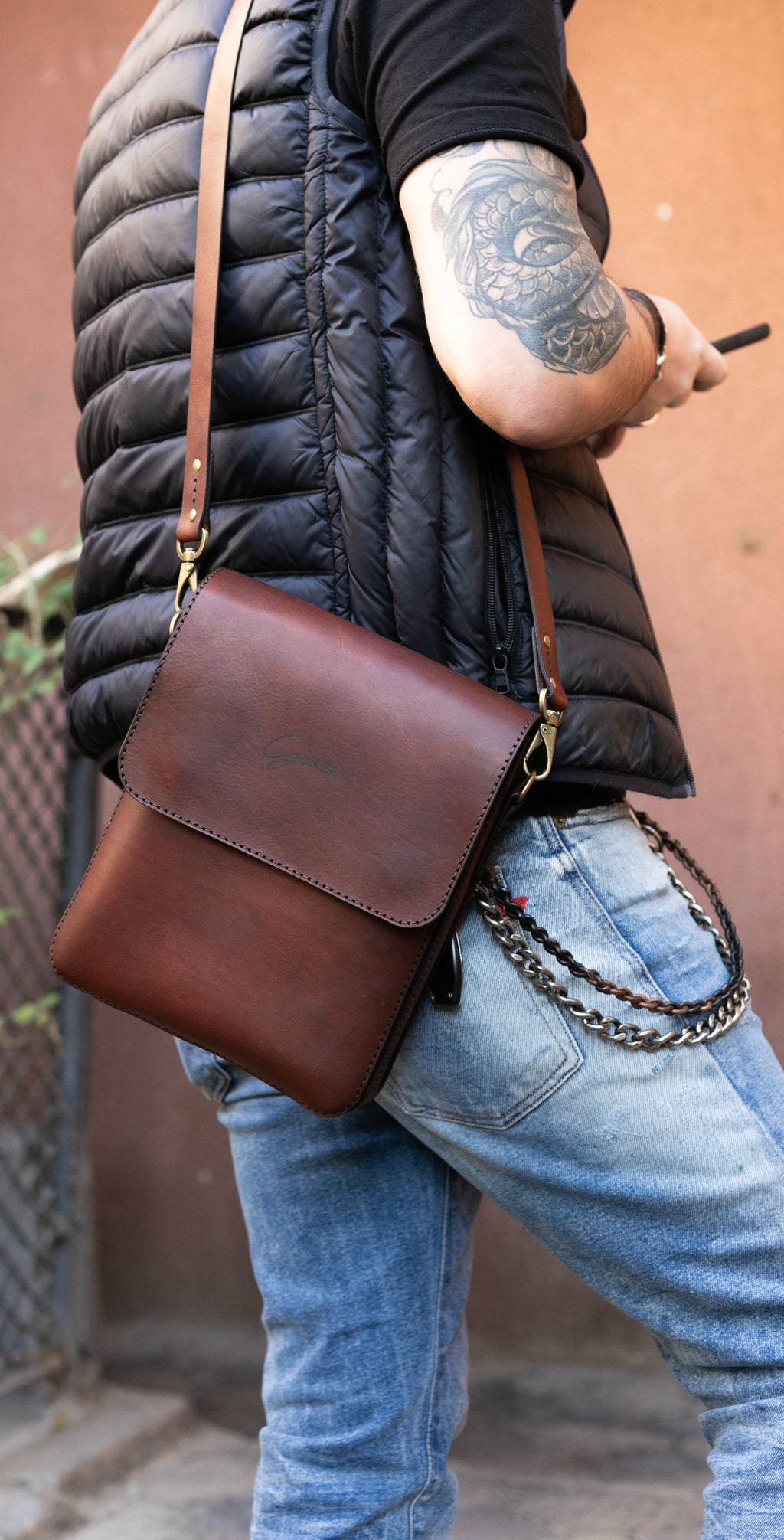 F-107 | ტყავის ჩანთა/Crossbody (Size L)