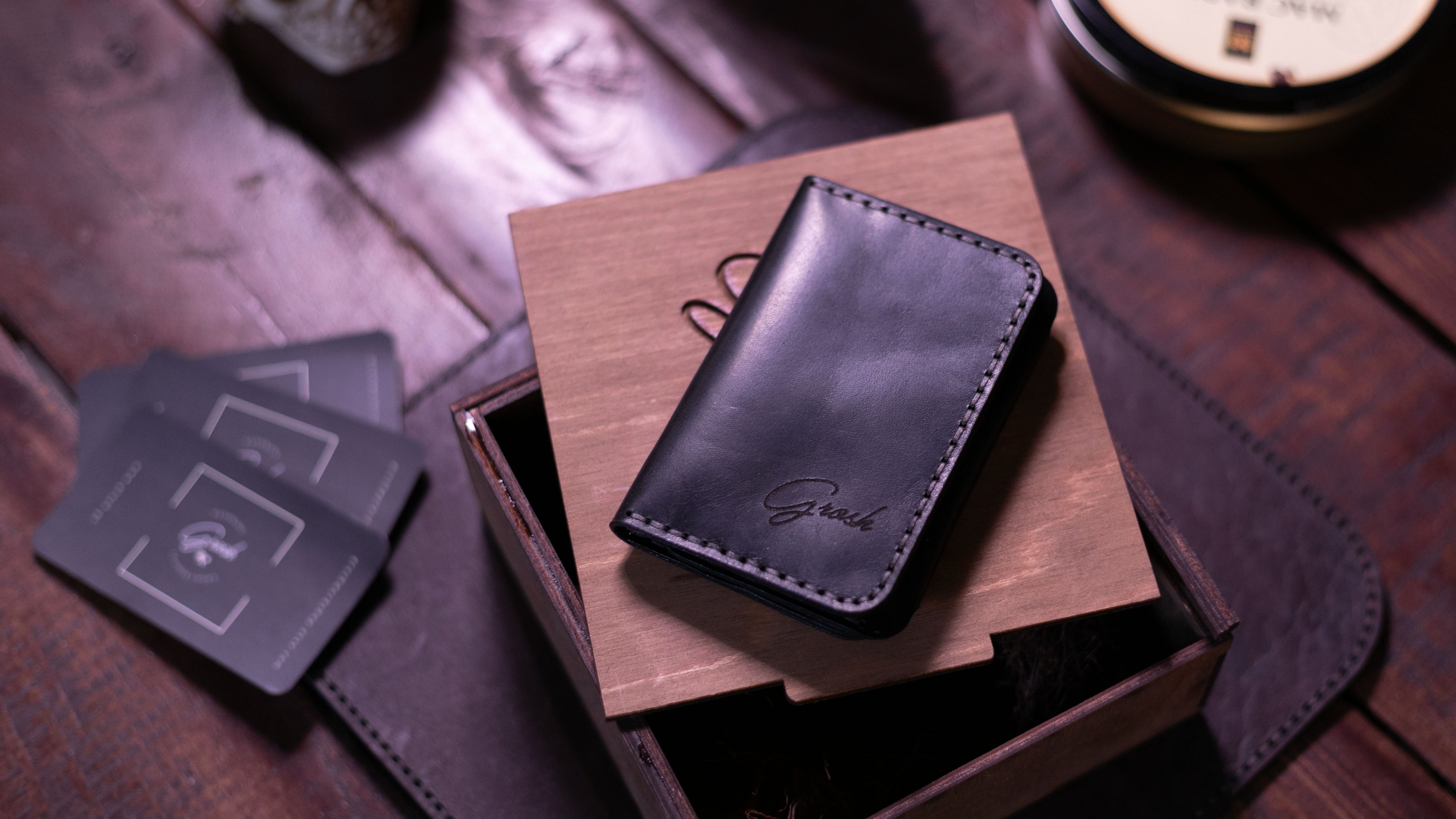 საფულე Tri-fold - (P-125)