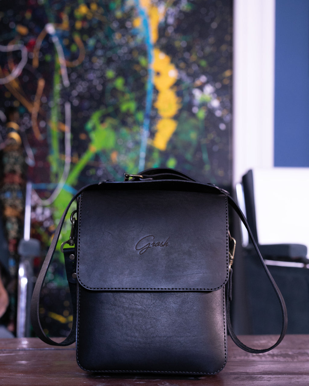 F-107 | ტყავის ჩანთა/Crossbody (Size L)