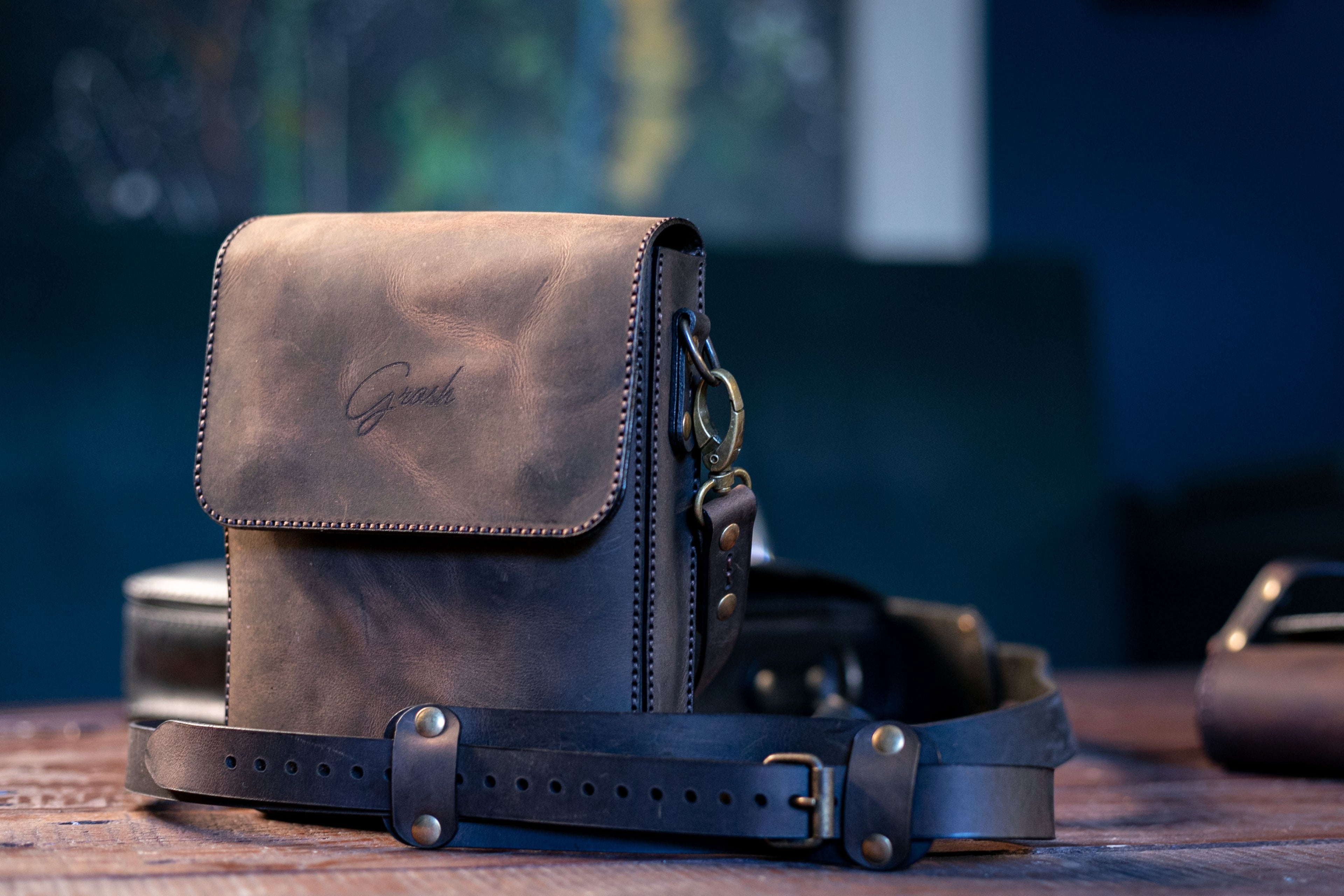 F-130 | ტყავის ჩანთა/Crossbody (Size S)