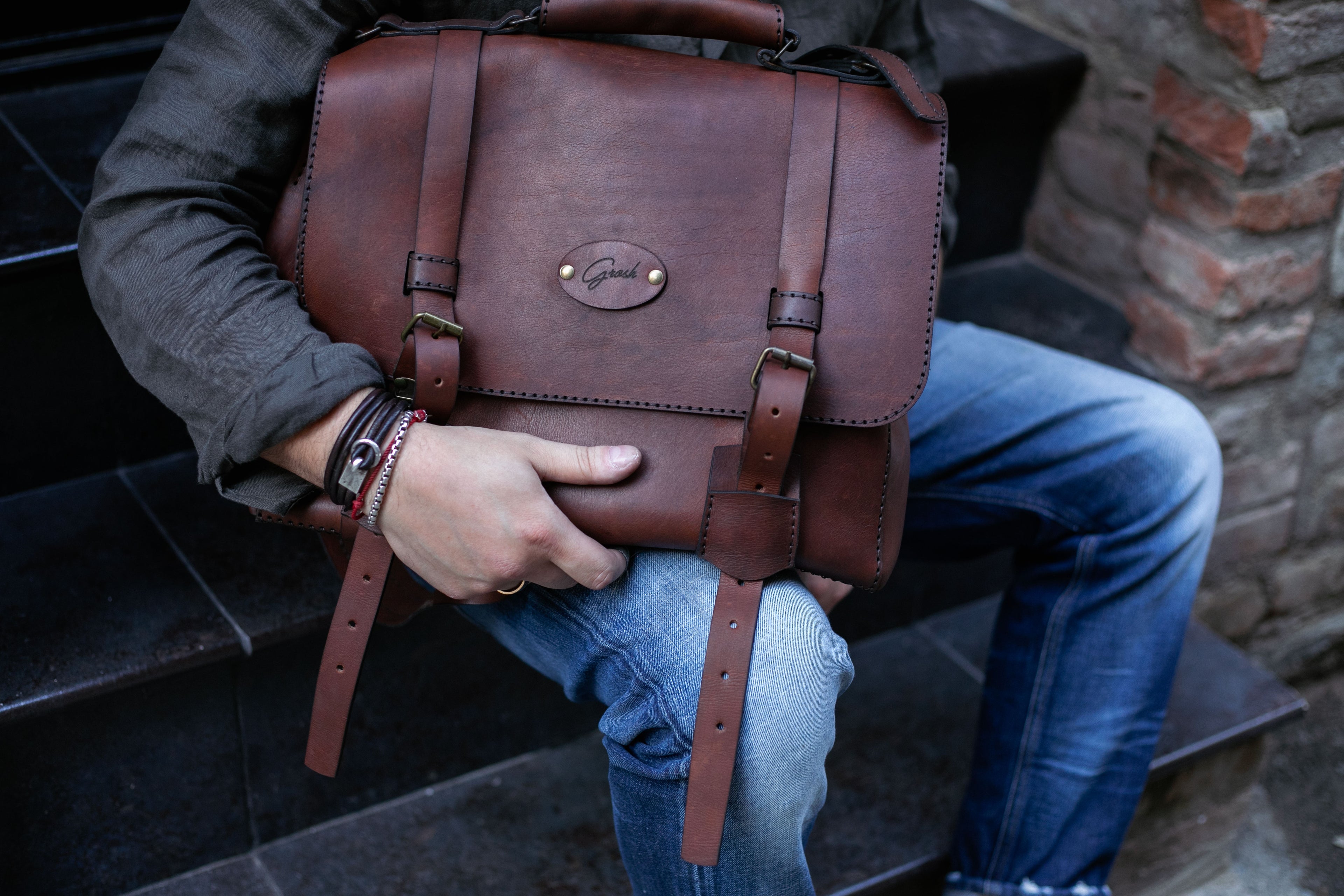F-134 | ტყავის ჩანთა/ satchel bag/ უნისექსი