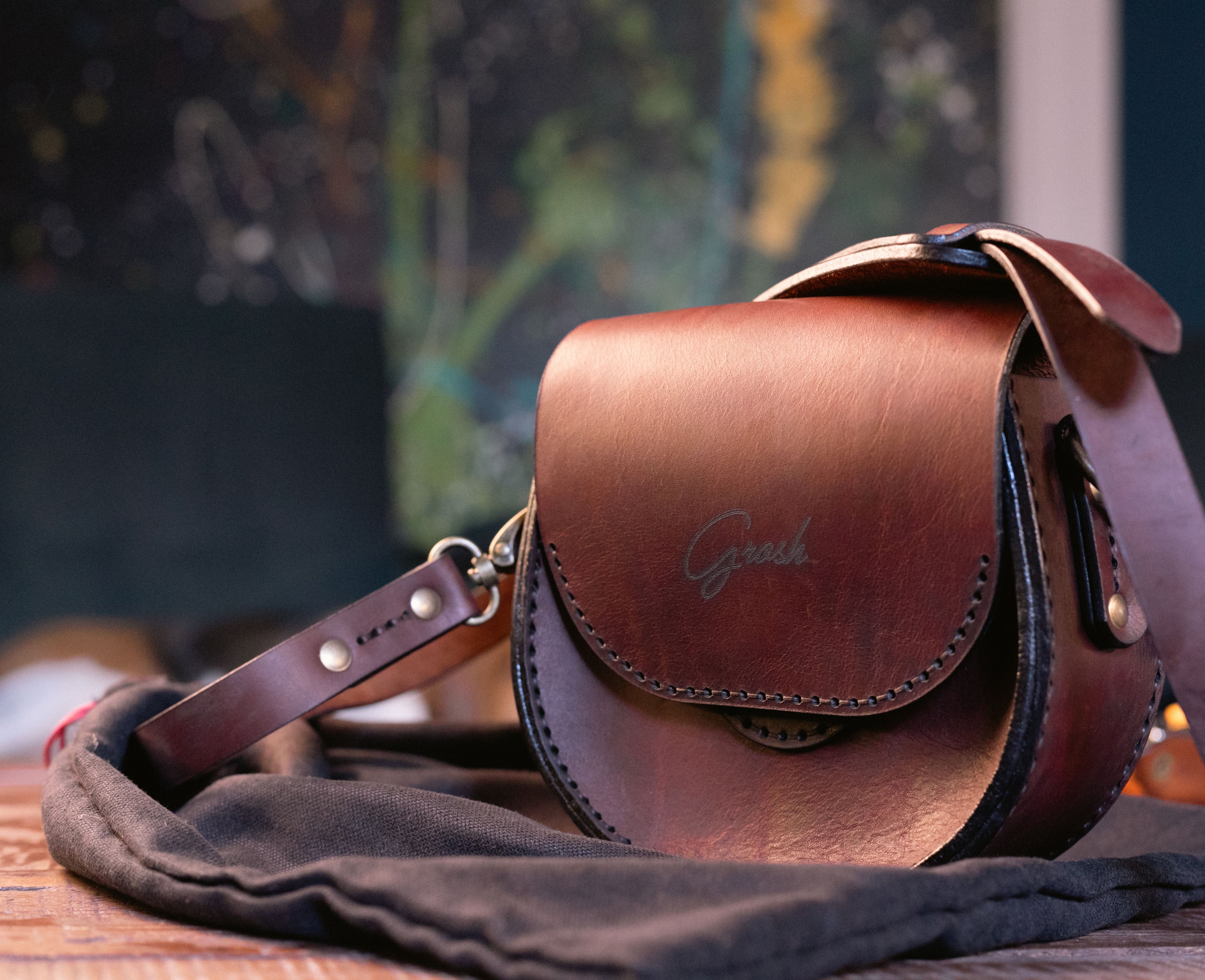 F-115 | ტყავის ჩანთა/Crossbody /ქალი