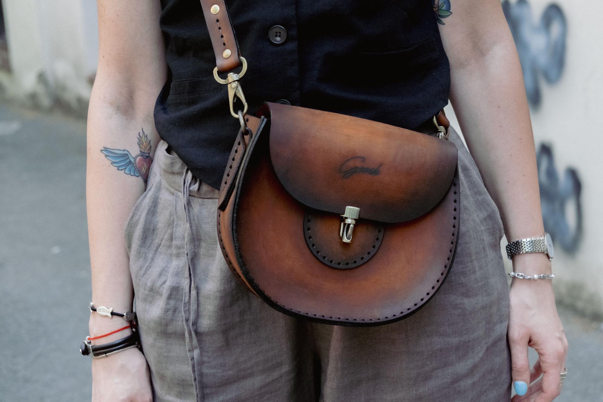 F-120 | ტყავის ჩანთა/Crossbody /ქალი