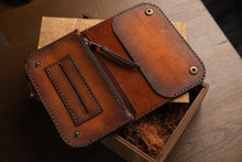 Load image into Gallery viewer, C-102 | სათუთუნე/ნატურალური ტყავი
