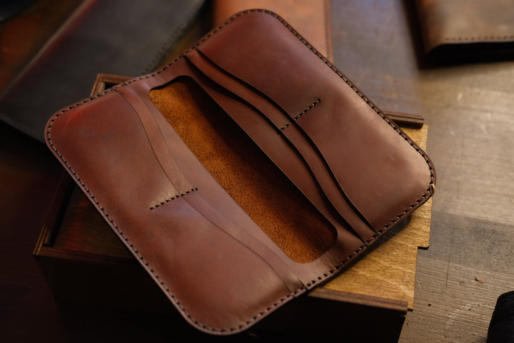 ტყავის საფულე - (V-106)