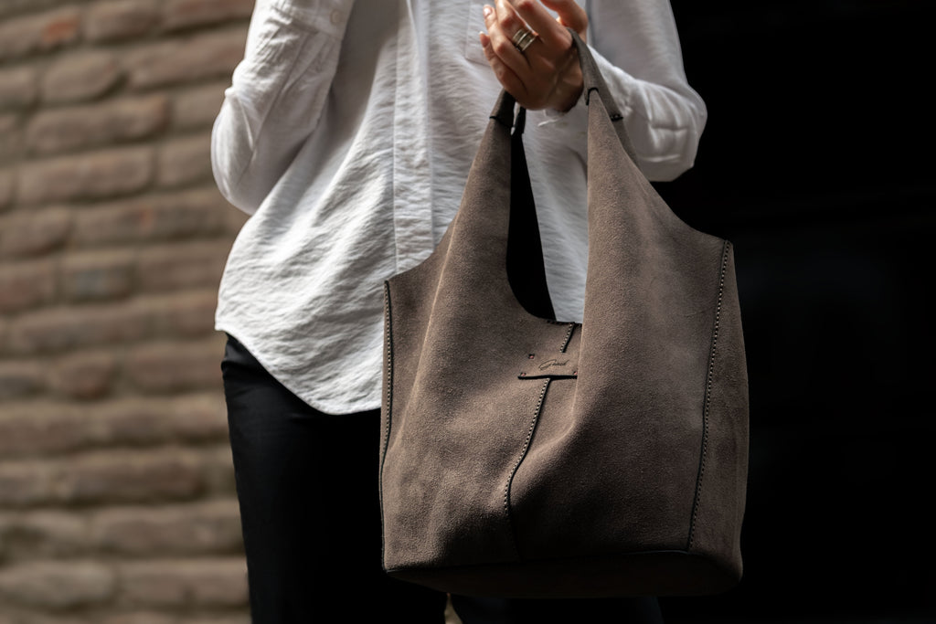 G-101 | ზამშის ხელნაკეთი ჩანთა/Tote