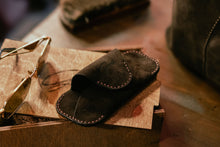 Load image into Gallery viewer, ST-102 | სათვალის ბუდე/უნისექსი | ზამში
