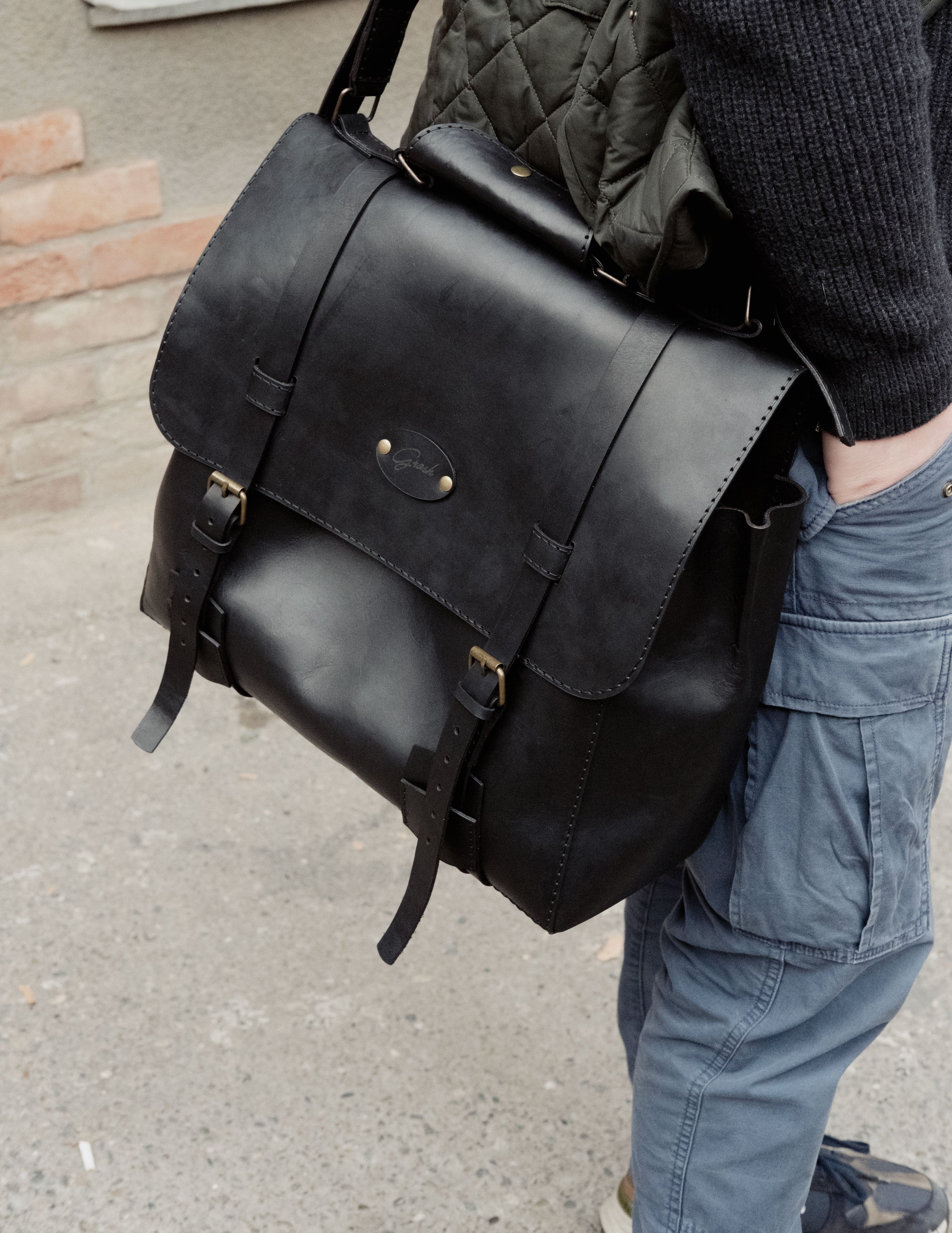 F-134 | ტყავის ჩანთა/ satchel bag/ უნისექსი