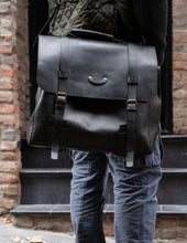 Load image into Gallery viewer, F-134 | ტყავის ჩანთა/ satchel bag/ უნისექსი
