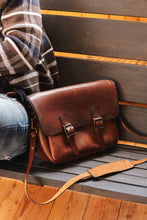 Load image into Gallery viewer, F-139 | ტყავის ჩანთა ლეპტოპისთვის /უნისექსი
