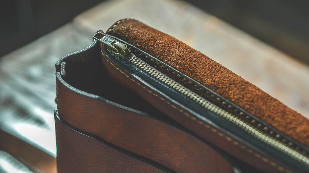 F-107 | ტყავის ჩანთა/Crossbody (Size L)
